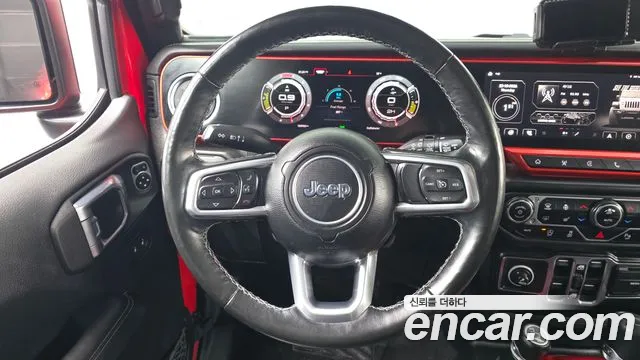 Jeep Wrangler — фото 13