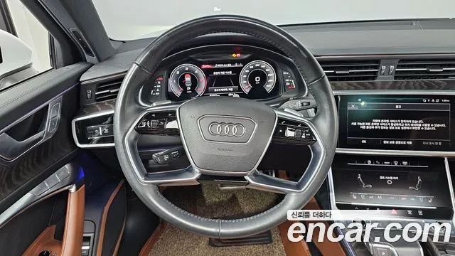 Audi A6 — фото 12