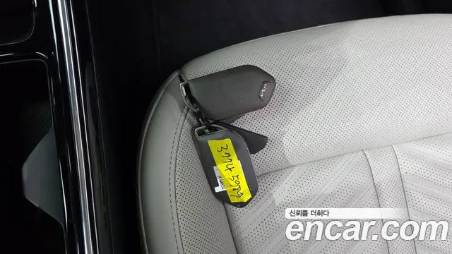 Kia Sorento — фото 16