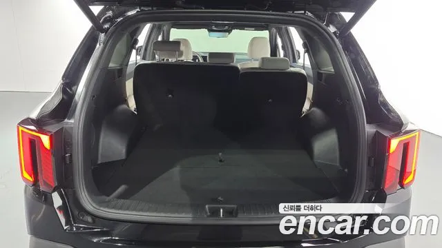 Kia Sorento — фото 18