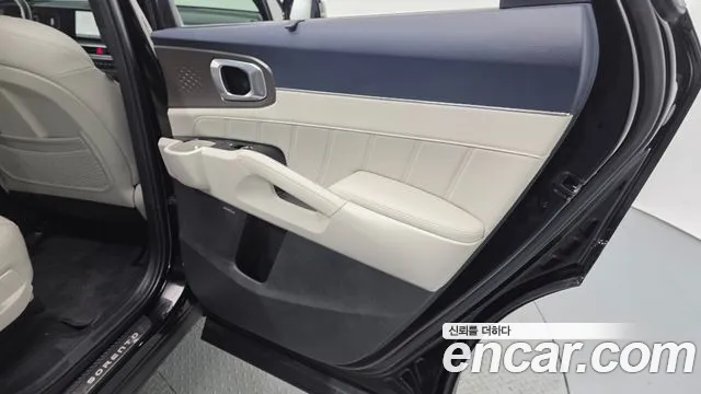 Kia Sorento — фото 25