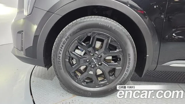 Kia Sorento — фото 5