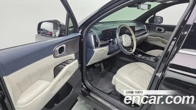 Kia Sorento — фото 10