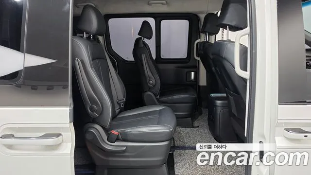 Hyundai Staria — фото 11