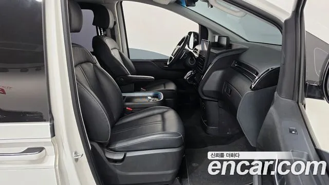 Hyundai Staria — фото 26
