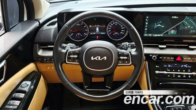 Kia Carnival — фото 13