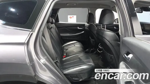 Hyundai Santa Fe — фото 12