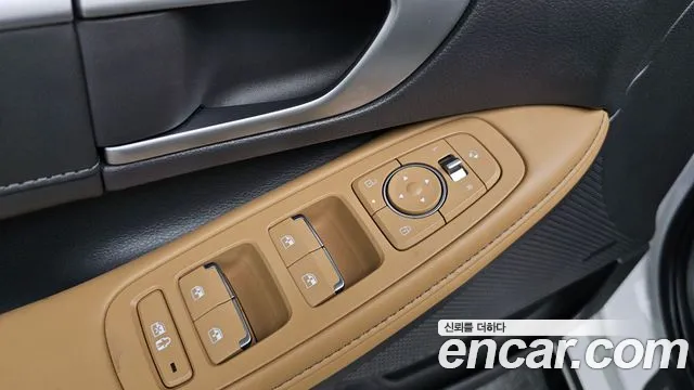 Hyundai Sonata — фото 27
