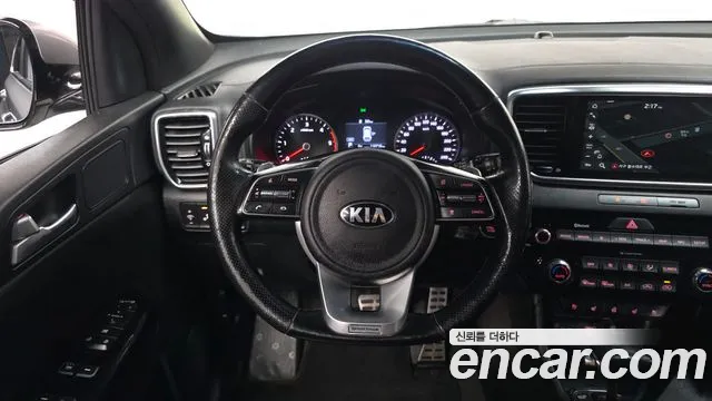 Kia Sportage — фото 13