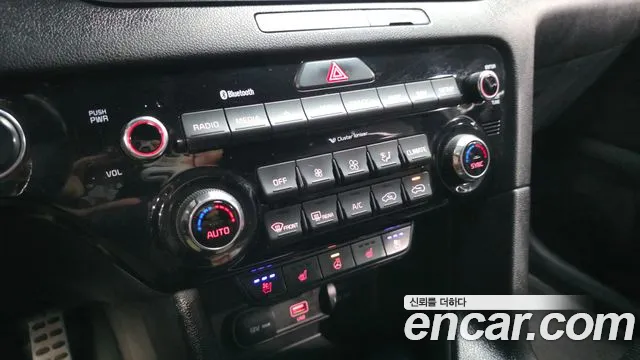 Kia Sportage — фото 16