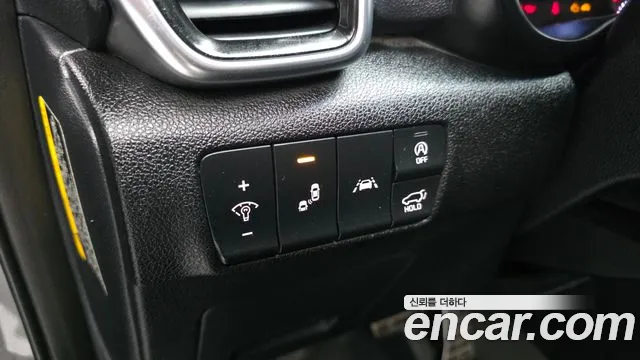 Kia Sportage — фото 17