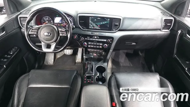 Kia Sportage — фото 7