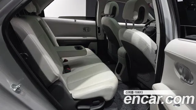 Hyundai Ioniq 5 — фото 12