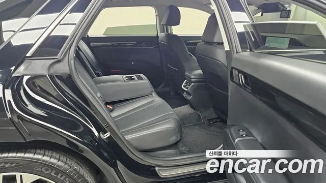 Hyundai Grandeur — фото 10