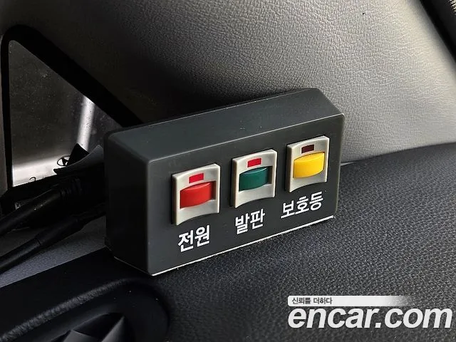 Hyundai Starex — фото 12