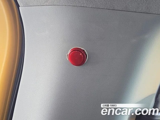 Hyundai Starex — фото 13