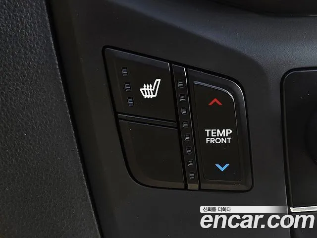 Hyundai Starex — фото 17
