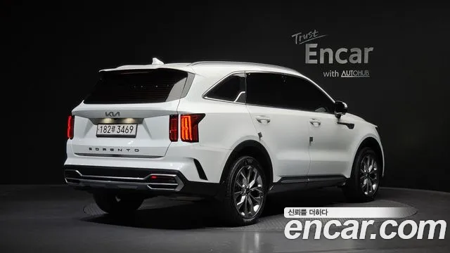 Kia Sorento — фото 1