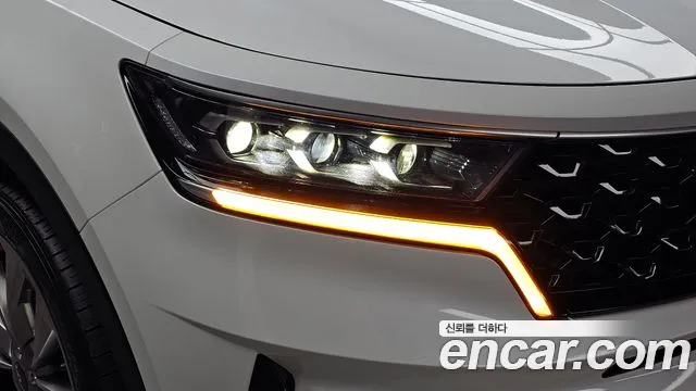 Kia Sorento — фото 22