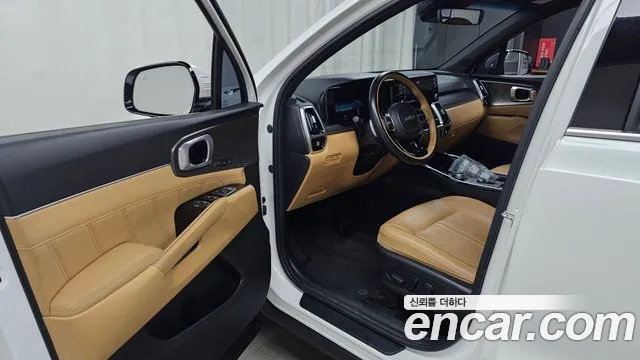 Kia Sorento — фото 9