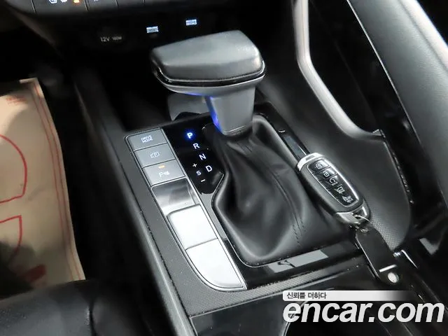Hyundai Avante — фото 14