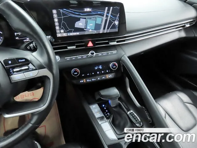 Hyundai Avante — фото 10