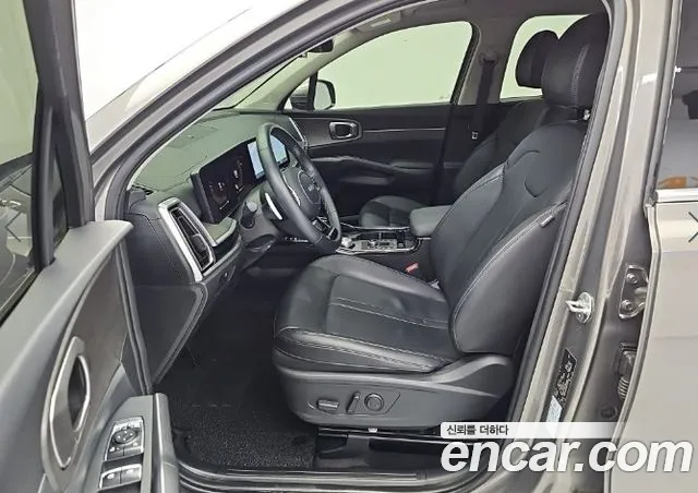 Kia Sorento — фото 11