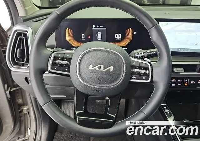 Kia Sorento — фото 9