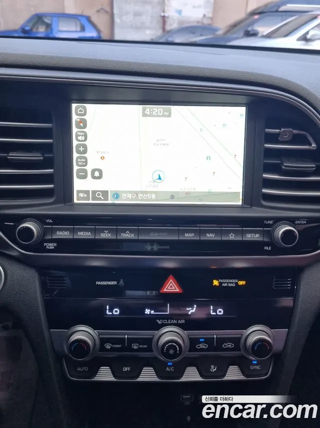 Hyundai Avante — фото 18