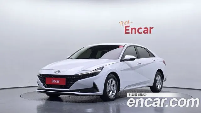 Hyundai Avante — фото 1