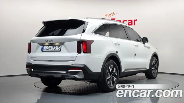 Kia Sorento — фото 2