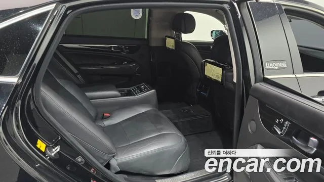 Hyundai Equus — фото 11