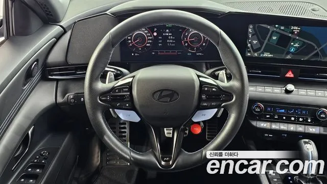 Hyundai Avante — фото 14