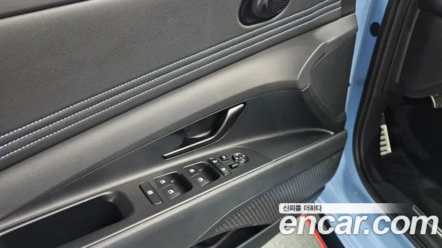 Hyundai Avante — фото 25