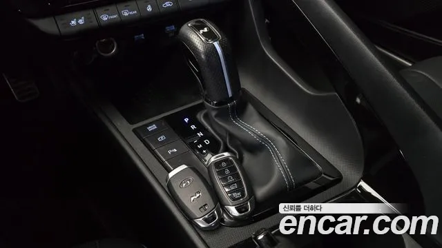 Hyundai Avante — фото 9
