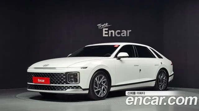 Hyundai Grandeur — фото 1