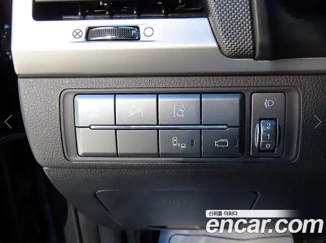 KG_Mobility_Ssangyong Rexton — фото 12