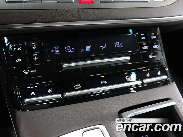Hyundai Grandeur — фото 11