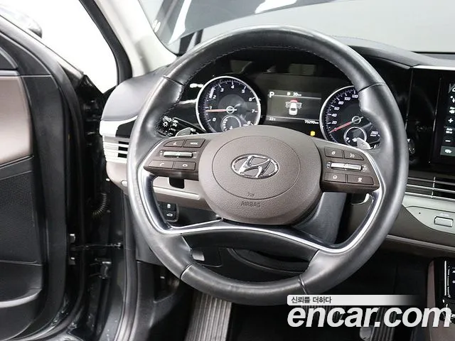 Hyundai Grandeur — фото 15