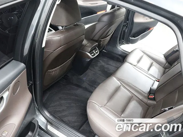 Hyundai Grandeur — фото 10