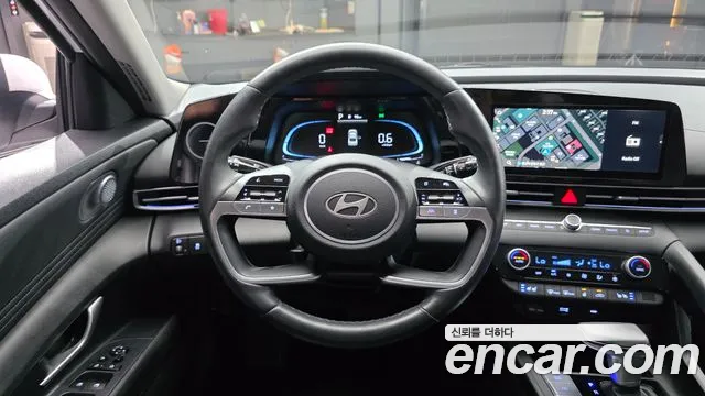 Hyundai Avante — фото 12
