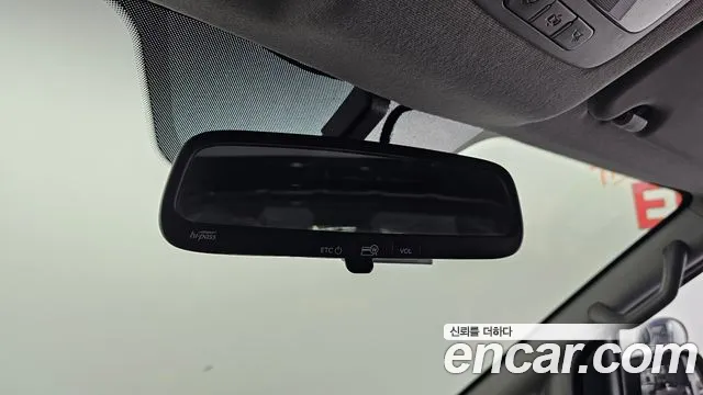 Hyundai Starex — фото 17