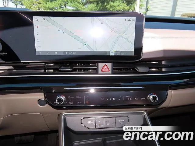 Kia Carnival — фото 12