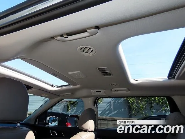 Kia Carnival — фото 14