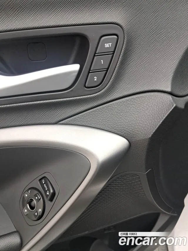 Hyundai Santa Fe — фото 18