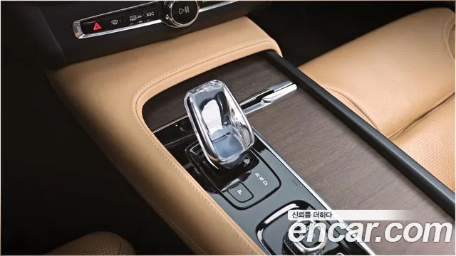 Volvo S90 — фото 13