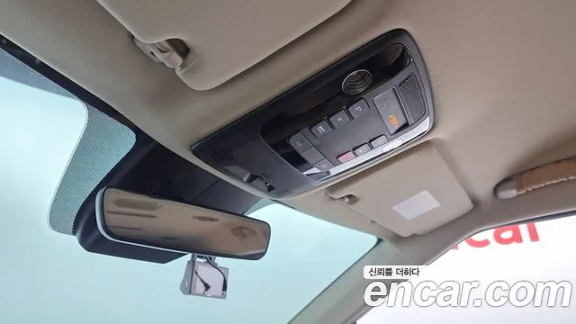 Kia Carnival — фото 27