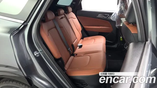 Kia Sportage — фото 11