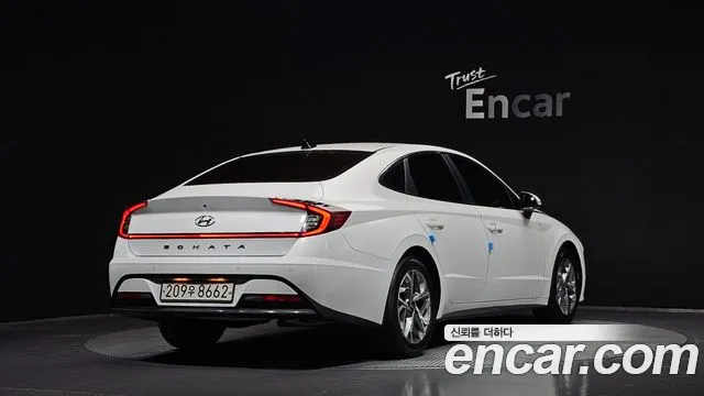 Hyundai Sonata — фото 2