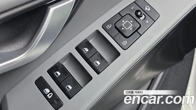 Kia Niro — фото 12